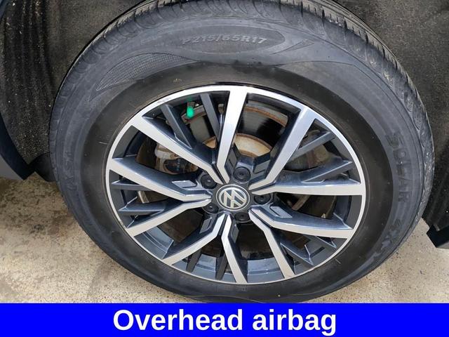 Photo of 2020 Silk Blue Metallic Volkswagen Tiguan