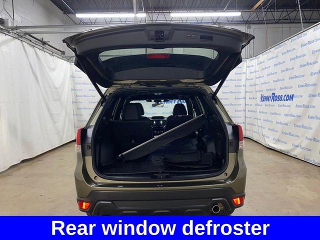 Photo of 2024 Autumn Green Metallic Subaru Forester
