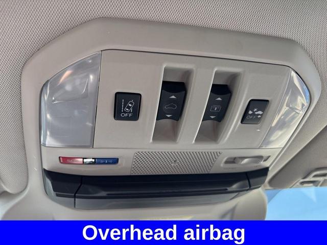Photo of 2022 Ice Silver Metallic Subaru Ascent