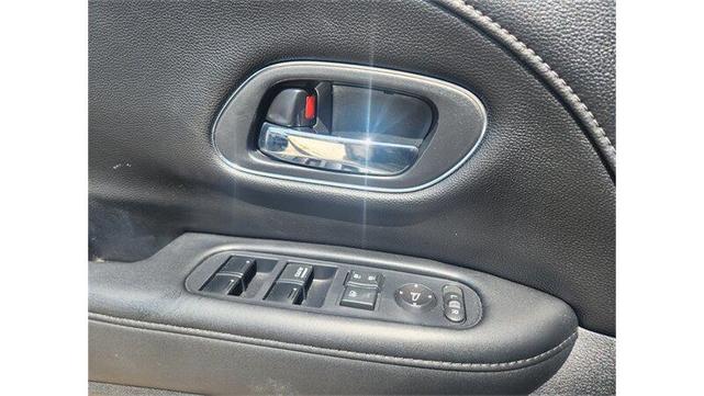Photo of 2016 Green Honda HR-V