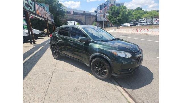 Photo of 2016 Green Honda HR-V