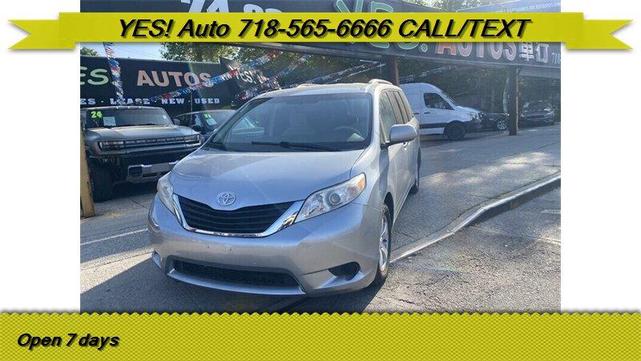 2014 Toyota Sienna