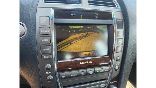 Photo of 2010 Black Lexus ES 350