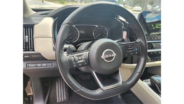 Photo of 2023 Black Nissan Pathfinder