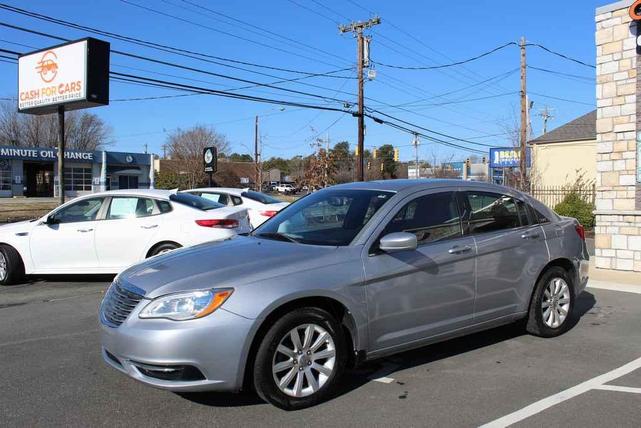 2013 Chrysler 200