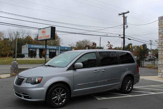 2015 Chrysler Town & Country