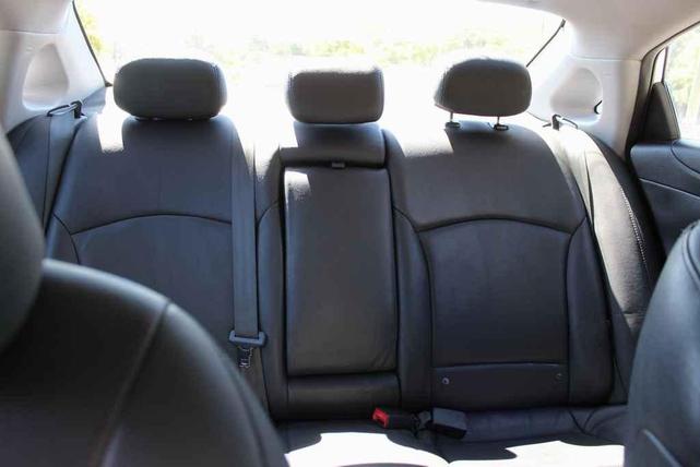Photo of 2013 Radiant Silver Metallic Hyundai SONATA