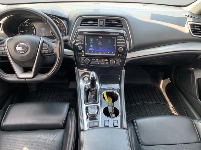 Photo of 2017 Brilliant Silver Nissan Maxima