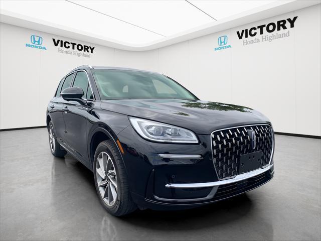 Photo of 2023 Infinite Black Metallic Clearcoat Lincoln Corsair