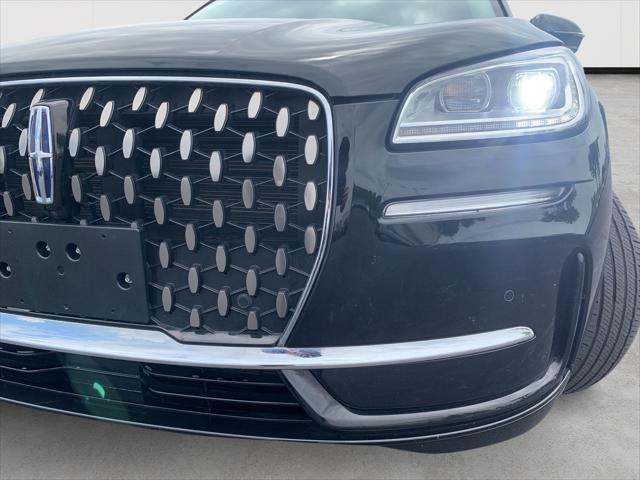Photo of 2023 Infinite Black Metallic Clearcoat Lincoln Corsair