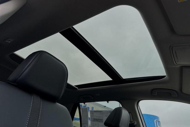 Photo of 2025 Crystal Black Pearl Honda Pilot