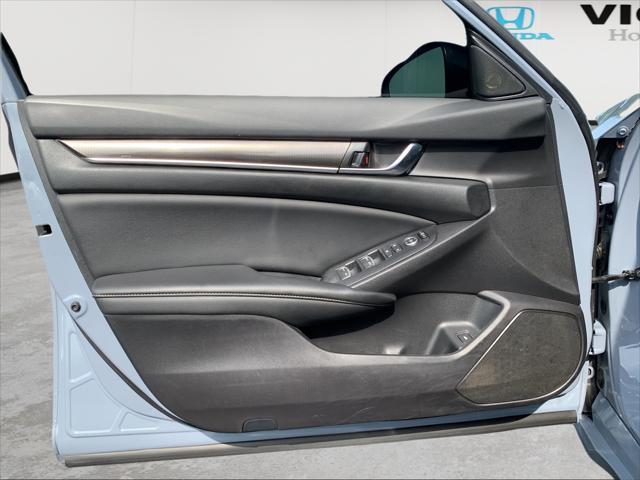 Photo of 2022 Sonic Gray Pearl Honda Accord Hybrid