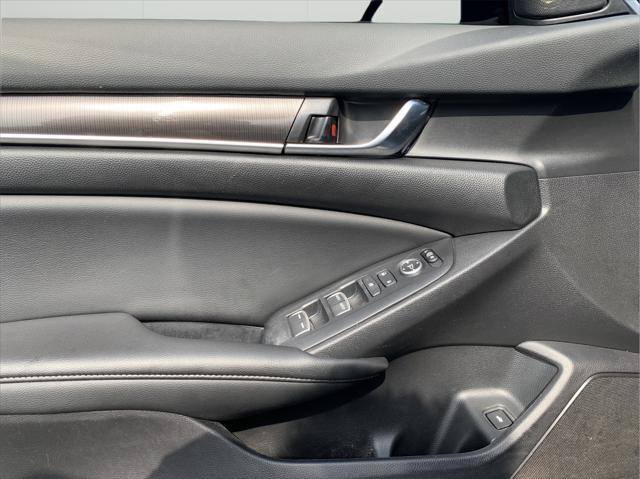 Photo of 2022 Sonic Gray Pearl Honda Accord Hybrid