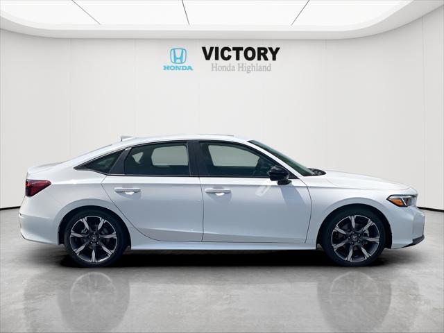 Photo of 2025 Platinum Honda Civic Hybrid