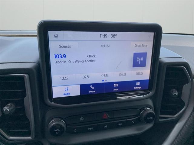 Photo of 2021 Blue Metallic Ford Bronco Sport