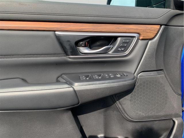 Photo of 2022 Aegean Blue Metallic Honda CR-V