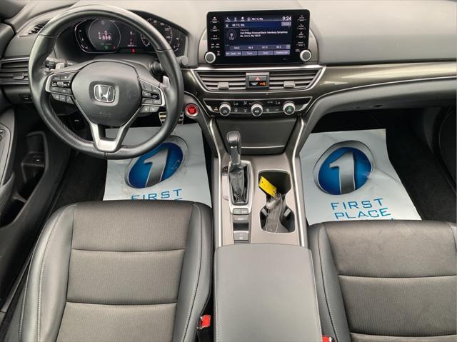 Photo of 2022 Platinum White Pearl Honda Accord