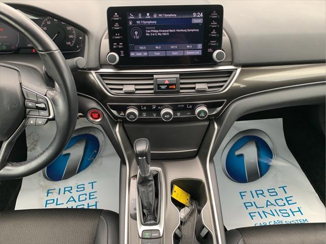 Photo of 2022 Platinum White Pearl Honda Accord