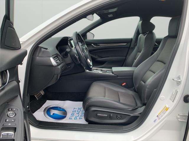 Photo of 2022 Platinum White Pearl Honda Accord