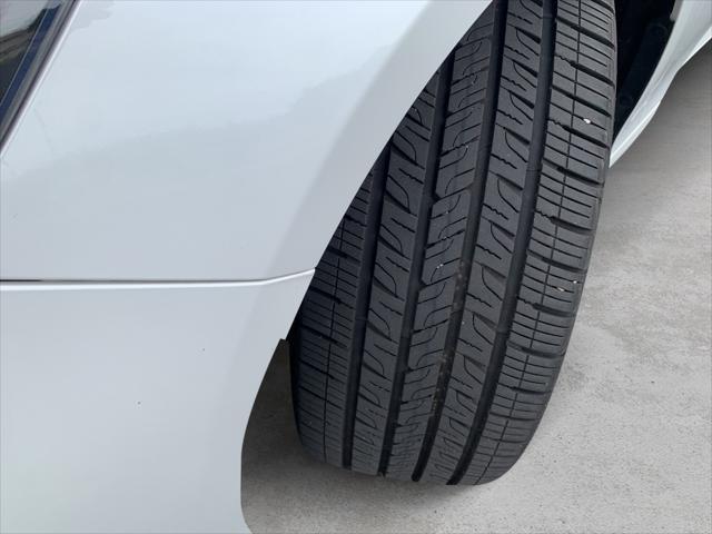 Photo of 2022 Platinum White Pearl Honda Accord