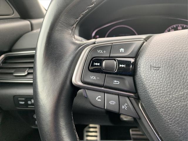 Photo of 2022 Platinum White Pearl Honda Accord