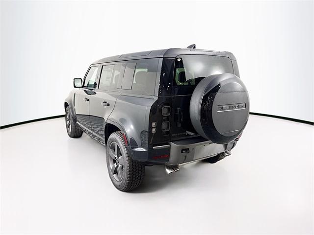 Photo of 2025 Santorini Black Land Rover Defender