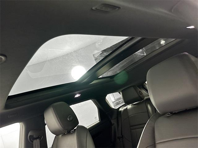 Photo of 2026 Corinthian Bronze Land Rover Range Rover Evoque