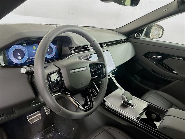 Photo of 2026 Corinthian Bronze Land Rover Range Rover Evoque