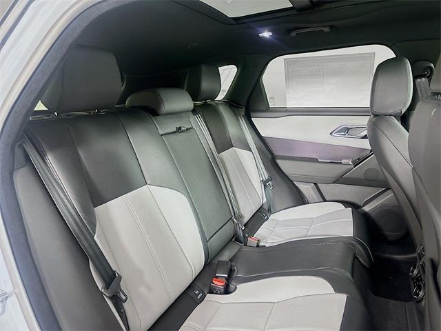 Photo of 2026 Arroios Grey Land Rover Range Rover Velar