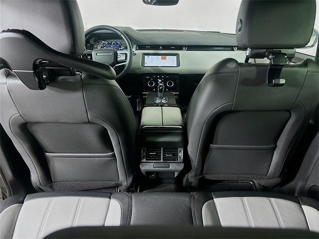 Photo of 2023 Seoul Pearl Silver Land Rover Range Rover Evoque