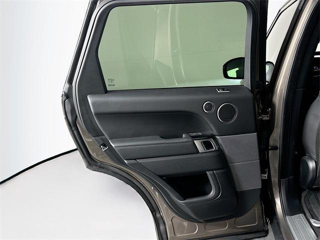 Photo of 2018 Kaikoura Stone Land Rover Range Rover Sport