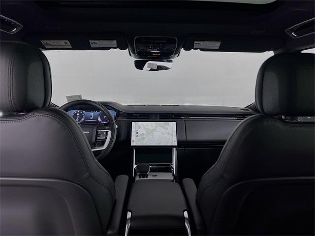 Photo of 2025 Santorini Black Land Rover Range Rover