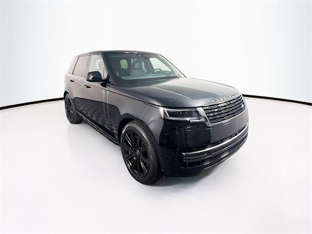Photo of 2025 Santorini Black Land Rover Range Rover