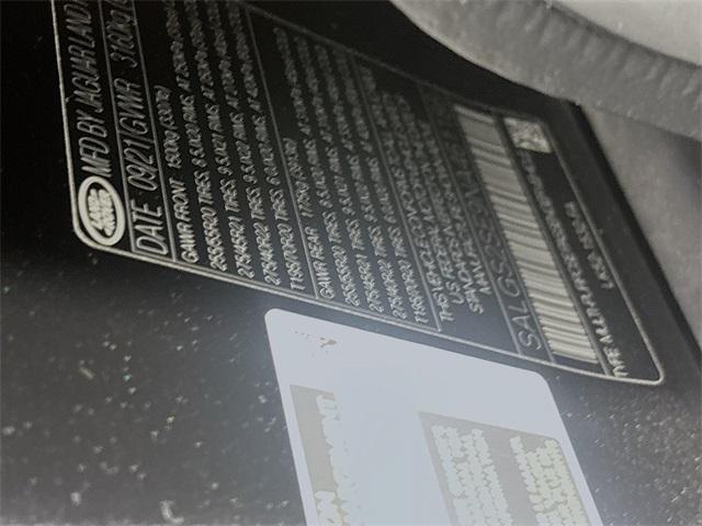 Photo of 2022 Santorini Black Land Rover Range Rover