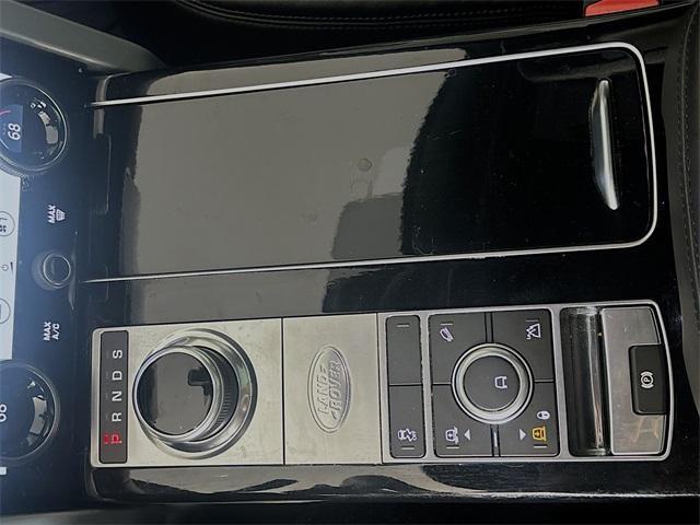 Photo of 2022 Santorini Black Land Rover Range Rover