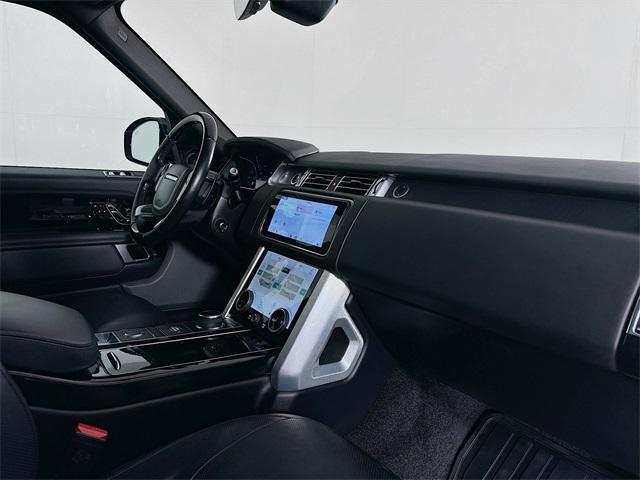 Photo of 2022 Fuji White Land Rover Range Rover