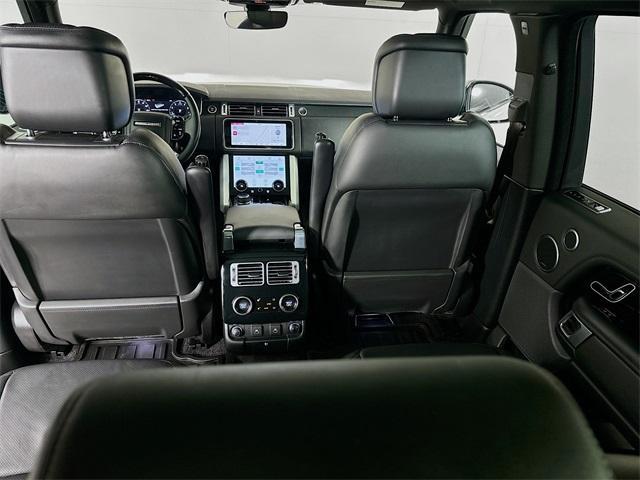 Photo of 2022 Fuji White Land Rover Range Rover