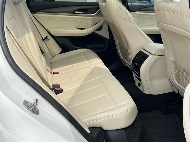 Photo of 2019 Mineral White Metallic BMW X3