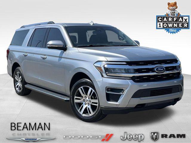Photo of 2022 Silver Metallic Ford Expedition Max