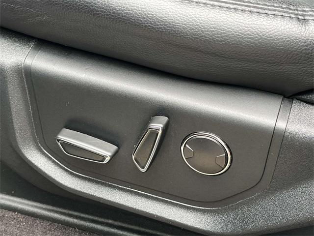 Photo of 2019 Black Ford Expedition