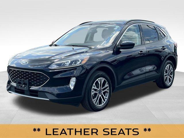 Photo of 2021 Blue Metallic Ford Escape