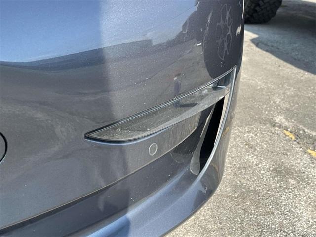 Photo of 2019 Black Tesla Model 3