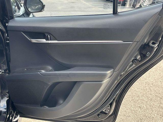 Photo of 2024 Midnight Black Metallic Toyota Camry