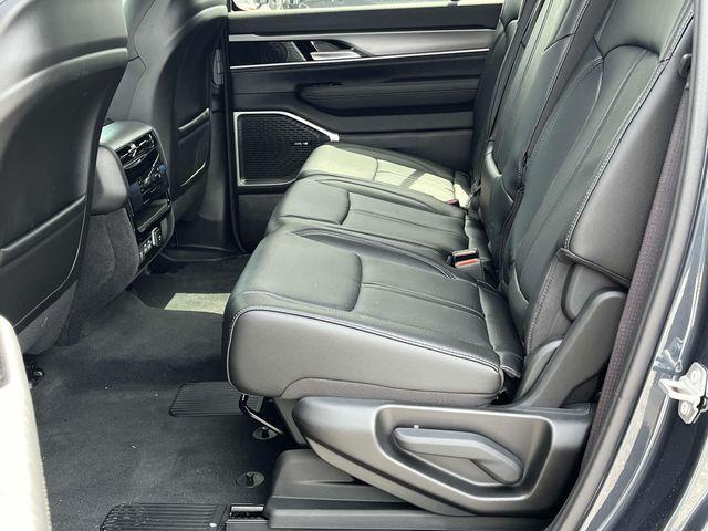 Photo of 2025 Riverrock Green Jeep Wagoneer