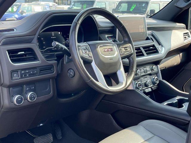 Photo of 2022 Midnight Blue Metallic GMC Yukon XL