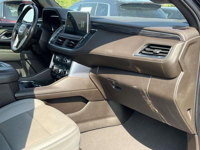 Photo of 2022 Midnight Blue Metallic GMC Yukon XL