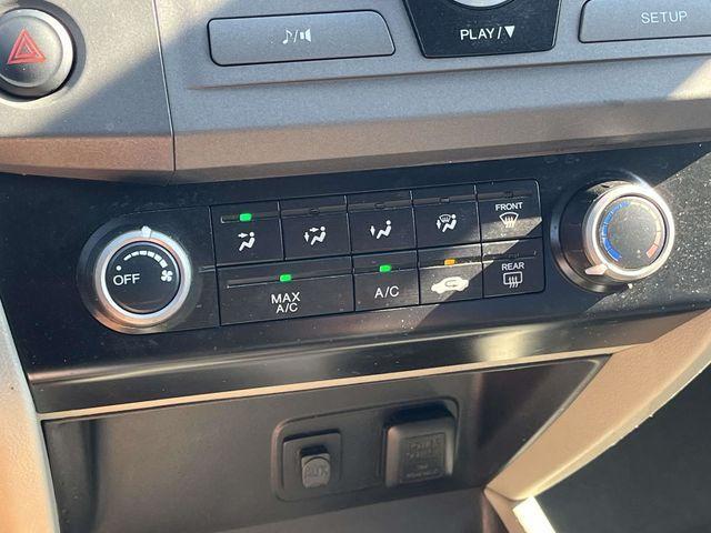 Photo of 2012 Silver Honda Civic