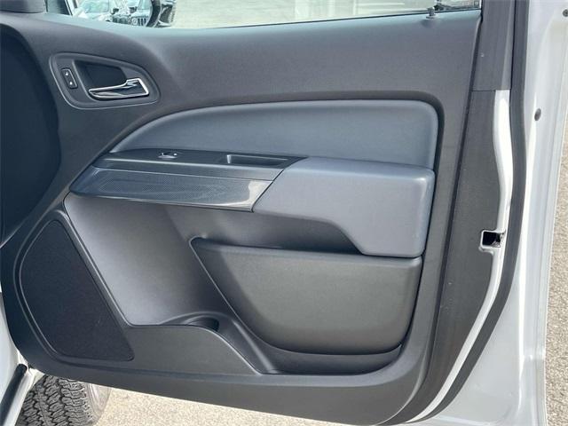 Photo of 2021 Summit White Chevrolet Colorado