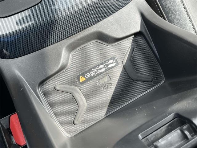 Photo of 2021 Summit White Chevrolet Colorado