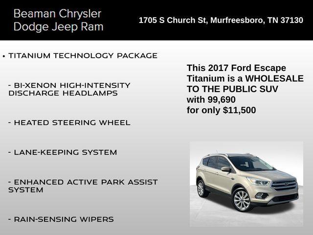 Photo of 2017 White Gold Metallic Ford Escape